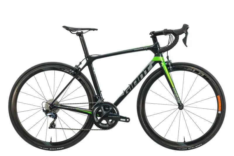 2019 giant tcr advanced pro 1 road bike medium size scaled