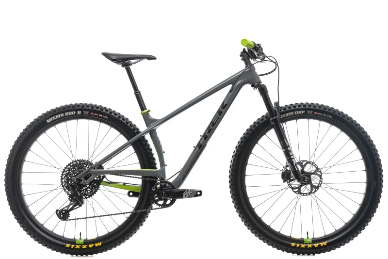 2019 trek stache 9 7 mountain bike 17 5 inch frame scaled