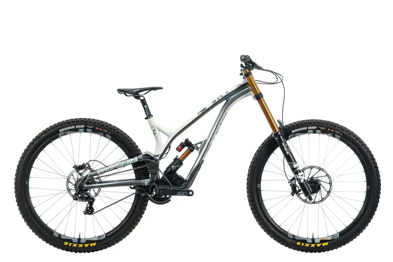 2020 commencal supreme dh 29 world edition downhill bike large scaled