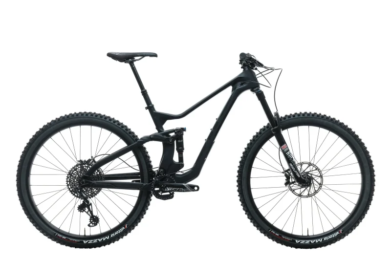 2020 devinci troy 29 carbon alu mountain bike medium size scaled