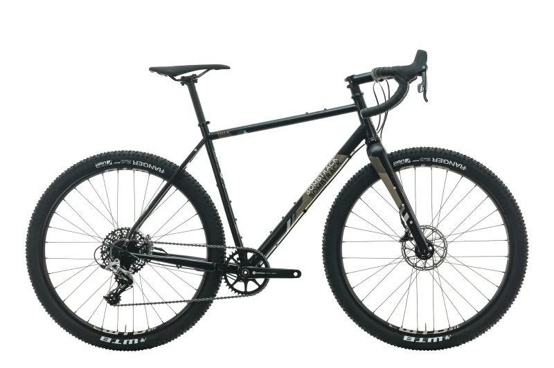 2022 bombtrack hook ext matt black gravel bike small scaled