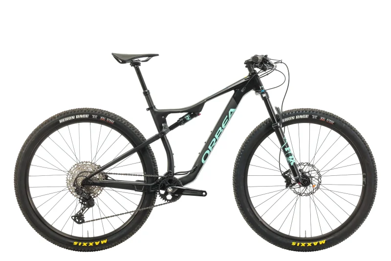 2022 orbea oiz h20 mountain bike medium size scaled