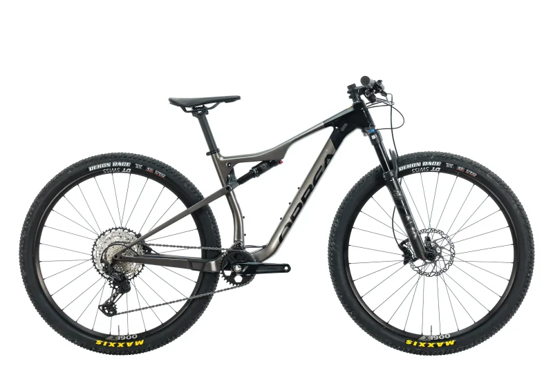 2022 orbea oiz m30 mountain bike medium size scaled