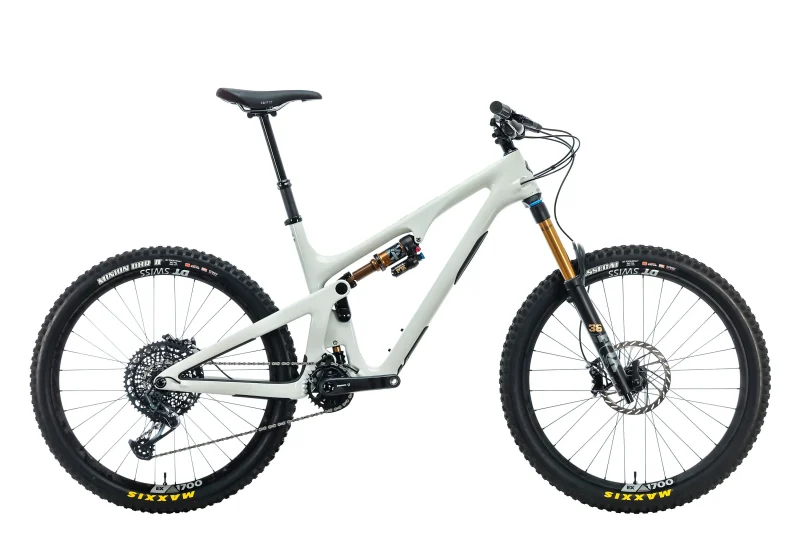 2022 yeti sb140 tlr t2 large mountain bike scaled