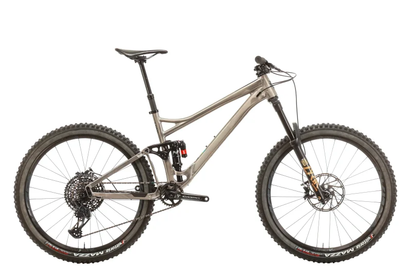 banshee rune v3 2021 mountain bike medium size scaled