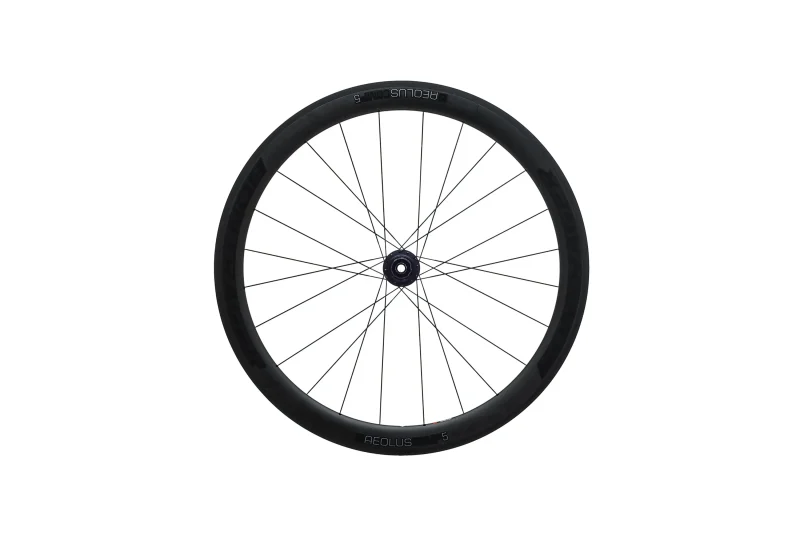 bontrager aeolus comp 5 700c tubeless rear wheel scaled