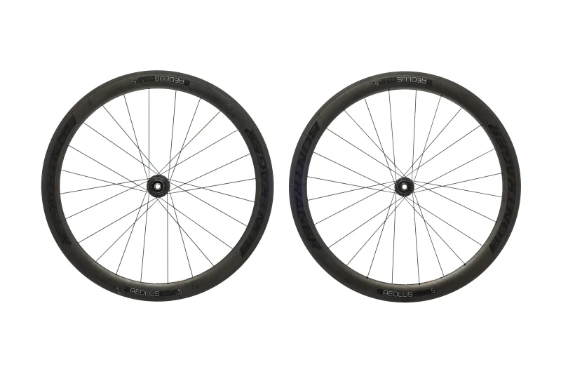 bontrager aeolus comp 5 wheelset 700c tubeless carbon aluminum scaled