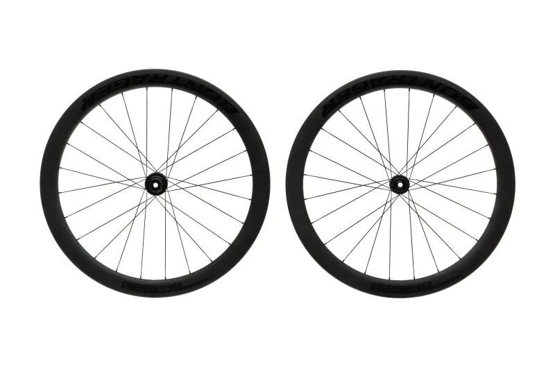 bontrager aeolus elite 50 tlr disc carbon wheelset 700c scaled