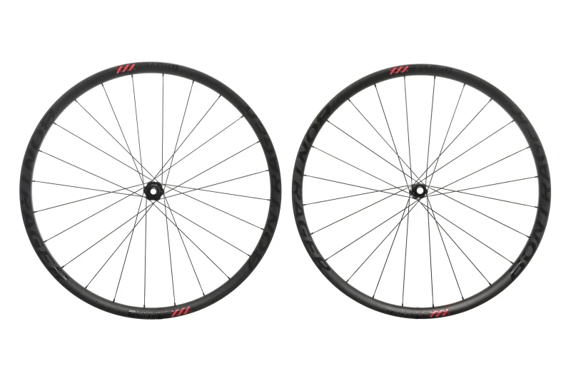 bontrager kovee xxx boost tlr 29 carbon tubeless wheelset scaled