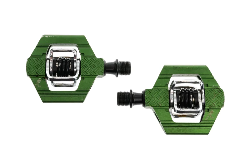 crank brothers candy 2 green clipless pedals high performance cycling scaled