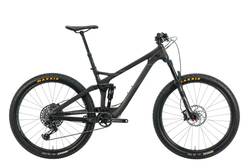 devinci marshall 2017 carbon slx xt mtn bike medium scaled