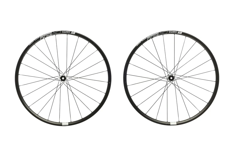 dt swiss cr 1600 spline 700c tubeless wheelset