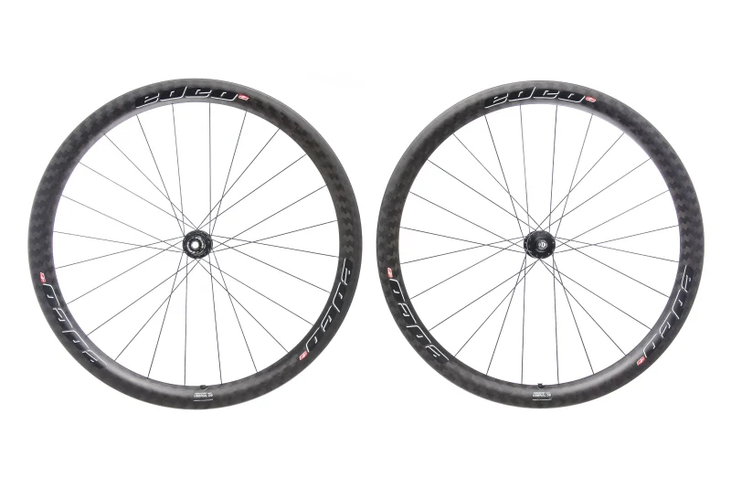 edco aerosport carbon clincher wheelset 700c lightweight aerodynamic scaled