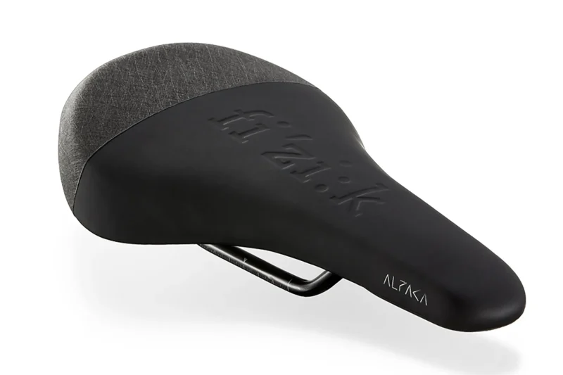 fizik alpaca gravita x5 saddle 130mm alloy rails black