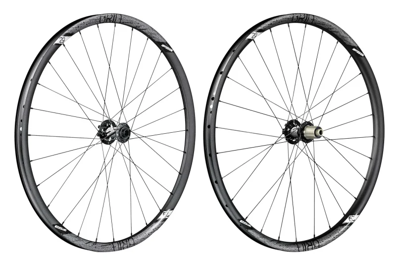 grid boost 29 alloy tubeless wheelset fsa