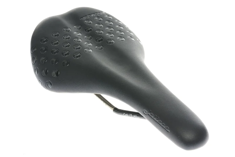 juliana primeiro 140mm black saddle with crn ti alloy rails