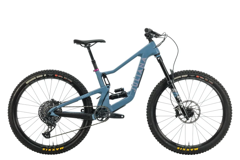 juliana roubion s carbon c 2022 x small women s mountain bike scaled