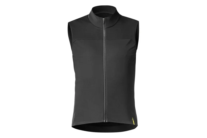 mavic mistral black vest high performance cycling gear