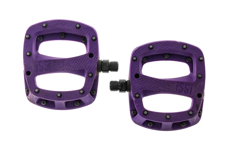 purple issi thump small pedal platform with replaceable pins scaled