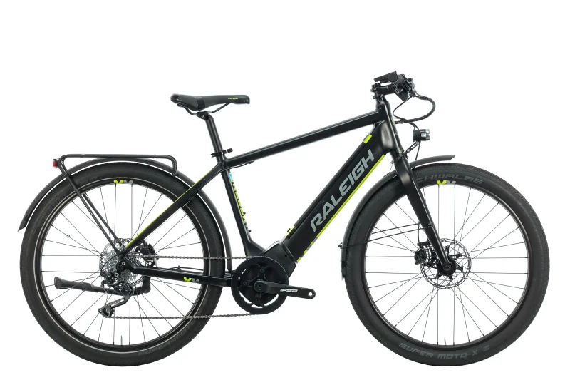 raleigh redux ie electric commuter bike 2018 medium scaled