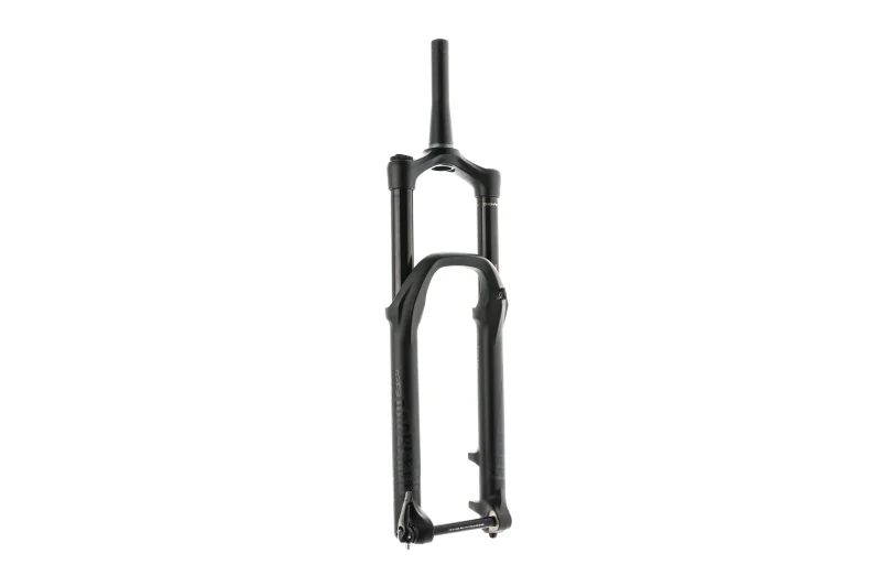 rockshox lyric rc2 27 5 170mm fork 2019 scaled