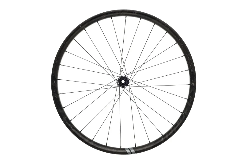 roval traverse 38 sl carbon 27 5 tubeless rear wheel scaled