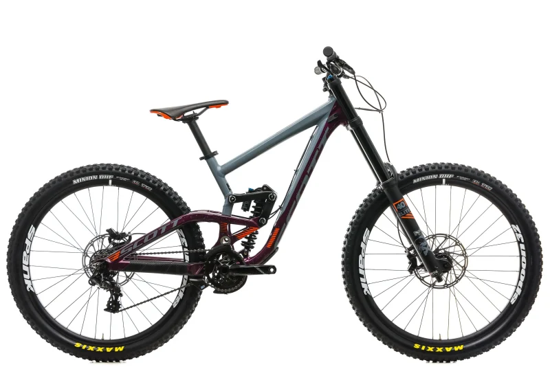 scott gambler 720 2018 small mountain bike scaled