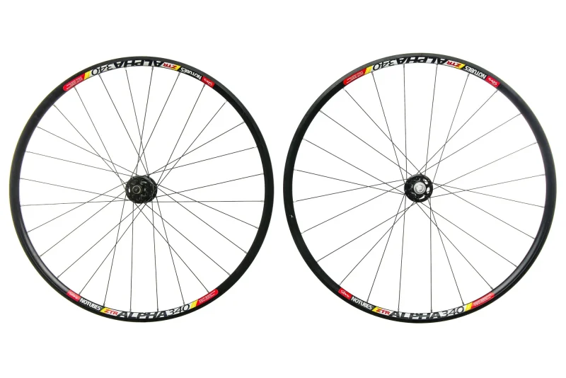 stan s notubes ztr alpha 340 700c tubeless wheelset