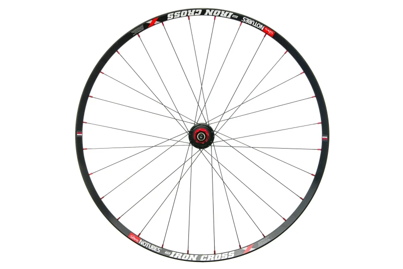 stan s notubes ztr iron cross alloy 700c tubeless rear wheel scaled