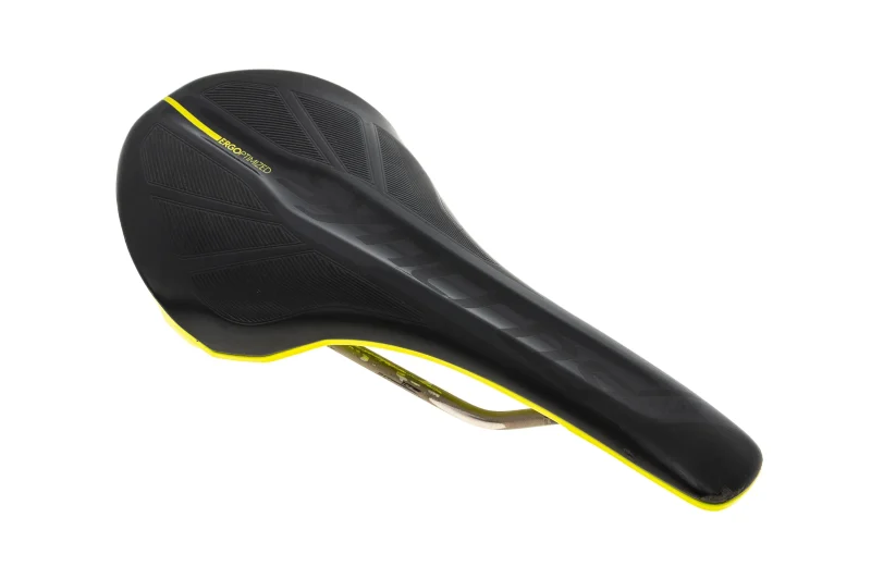 syncros xr 1 5 saddle 132mm titanium rails yellow scaled