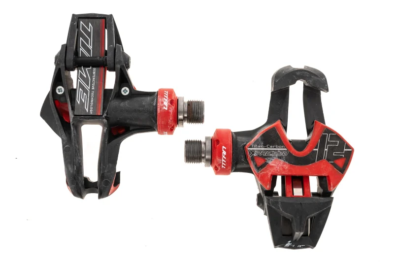 time titan carbon xpresso 12 pedals black red scaled