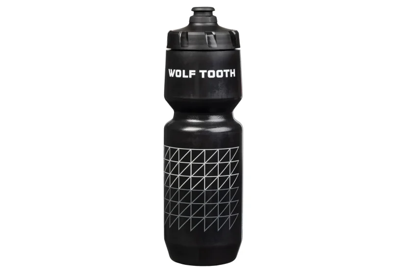 wolf tooth matrix black water bottle